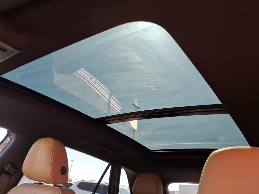 New 2026 Volkswagen Atlas Cross Sport SEL R-Line image 11