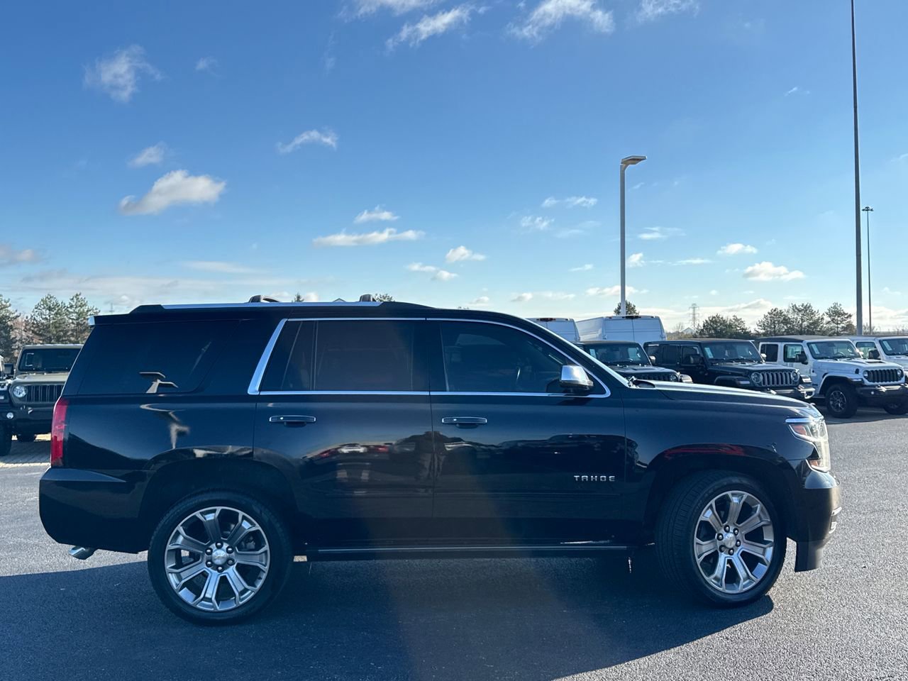 Used 2017 Chevrolet Tahoe Premier image 2