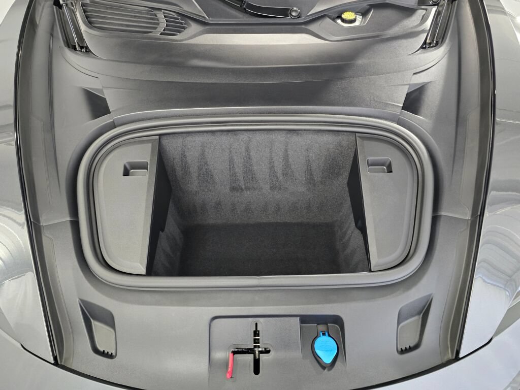 Certified 2025 Porsche Taycan 4S AWD/4WD image 13