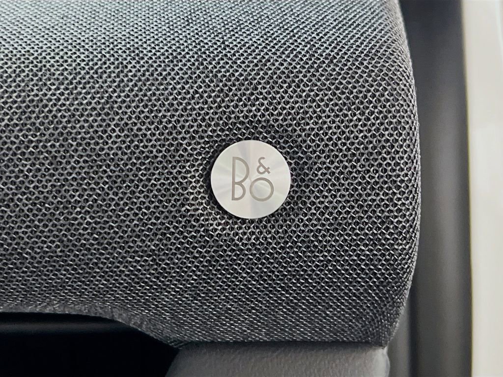 New 2026 Ford Explorer ST-Line w/ ST-Line Street Pack image 13