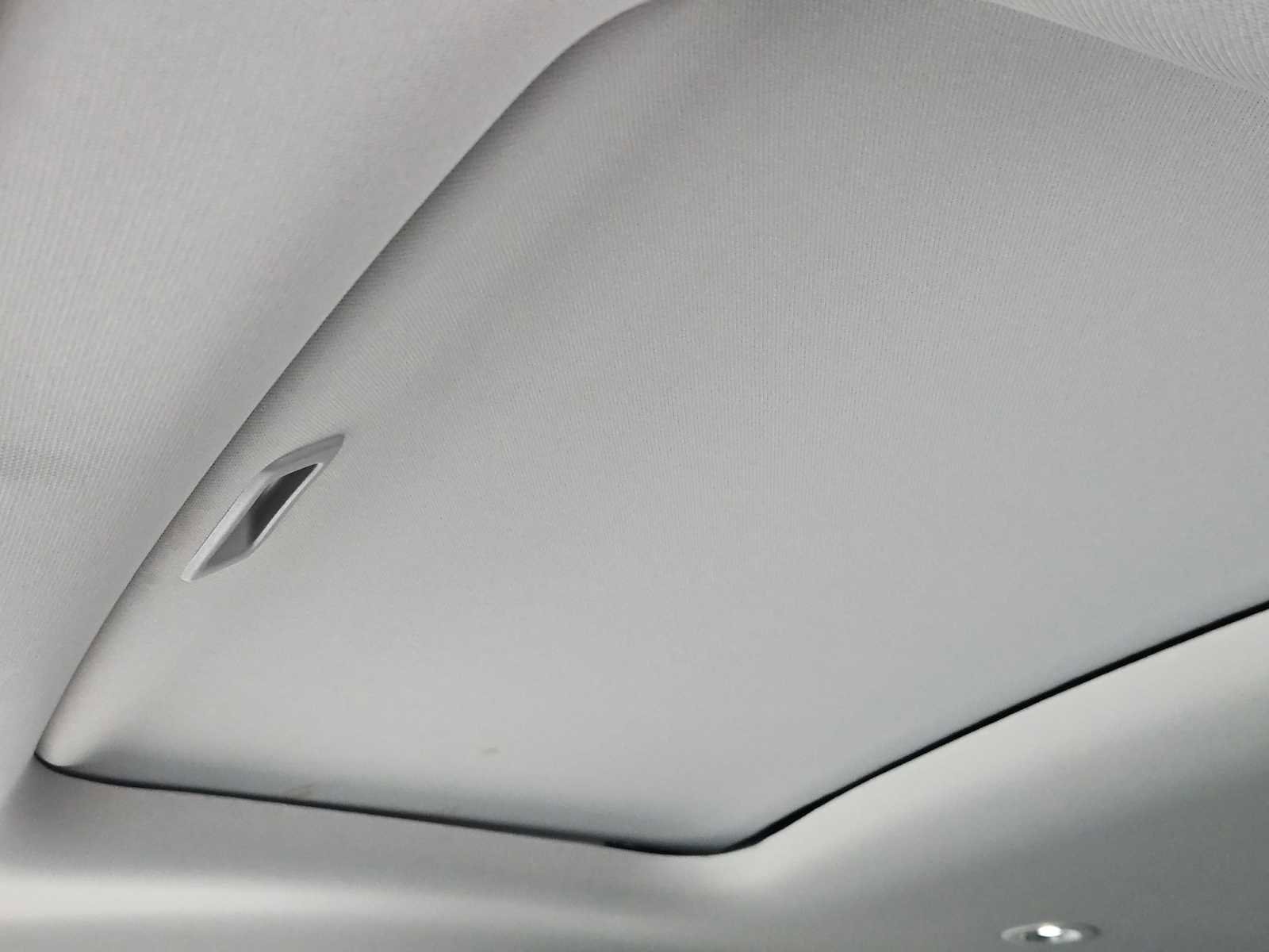 Used 2025 Honda HR-V EX-L image 23