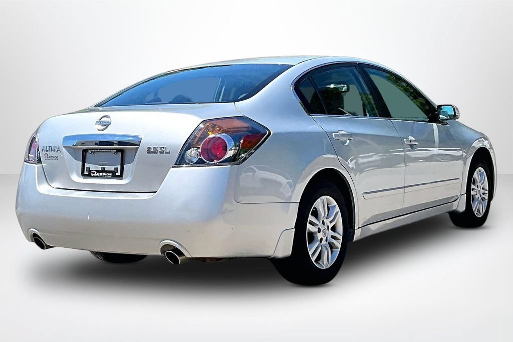 Used 2010 Nissan Altima 2.5 SL w/ SL Pkg FWD image 5