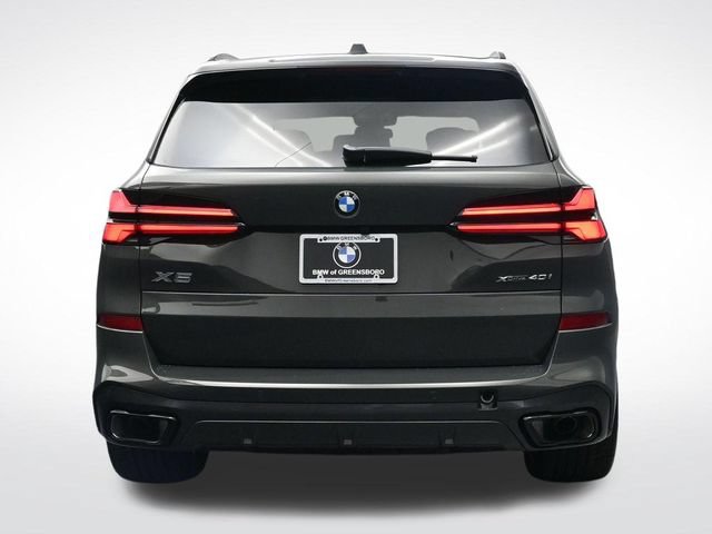 New 2026 BMW X5 xDrive40i w/ M Sport Package AWD/4WD image 6
