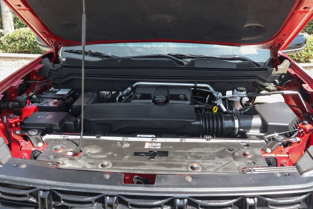 Used 2025 GMC Canyon Elevation w/ Convenience Package RWD image 12