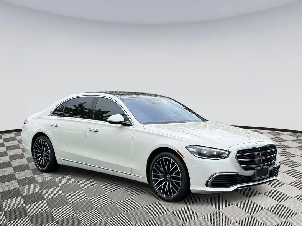 Used 2023 Mercedes-Benz S 580 4MATIC Sedan video 1