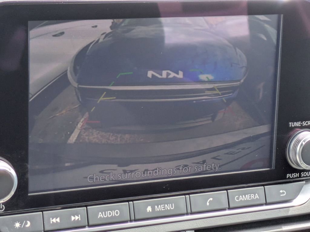 Used 2025 Nissan Altima 2.5 SV FWD image 16