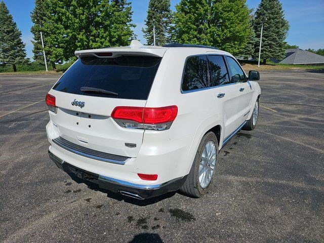 Used 2017 Jeep Grand Cherokee Summit AWD/4WD image 5
