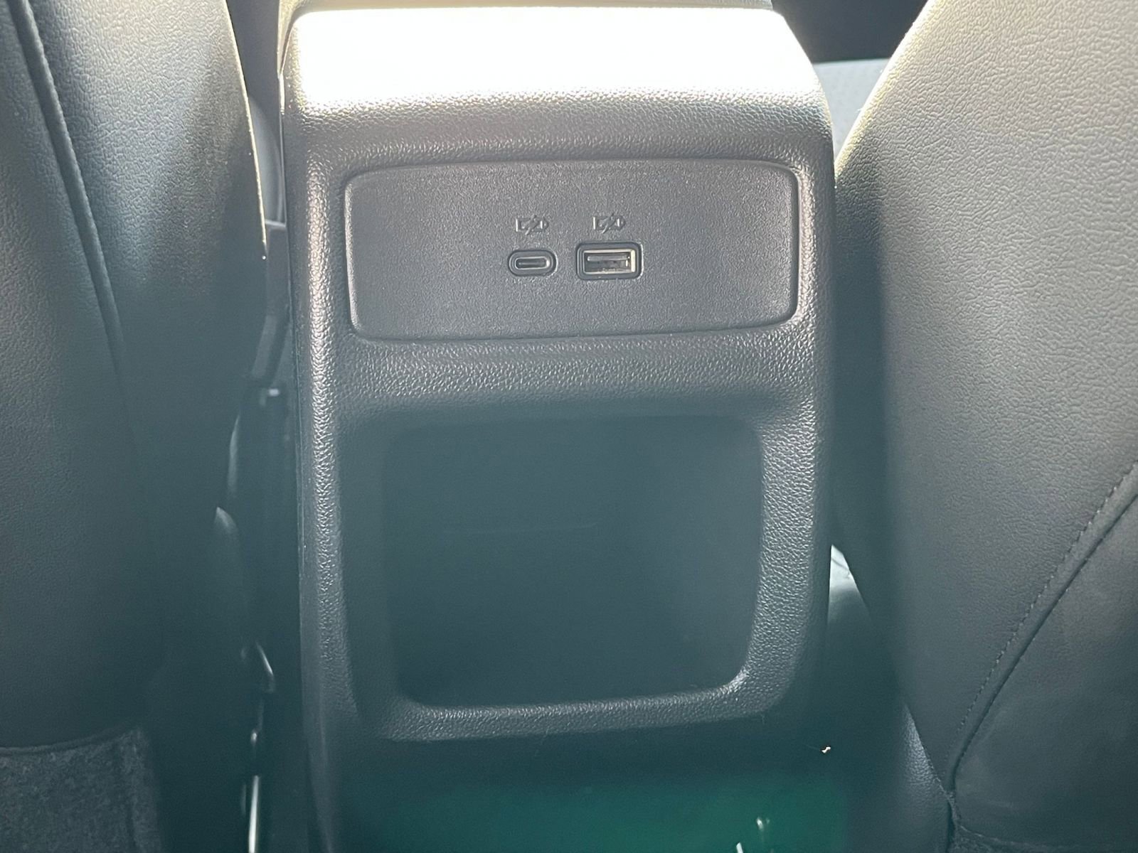 Used 2025 Chevrolet Trax LT w/ LT Convenience Package image 23