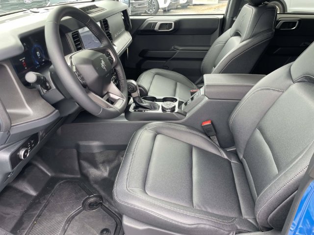 New 2026 Ford Bronco Big Bend w/ Black Diamond Package AWD/4WD image 10