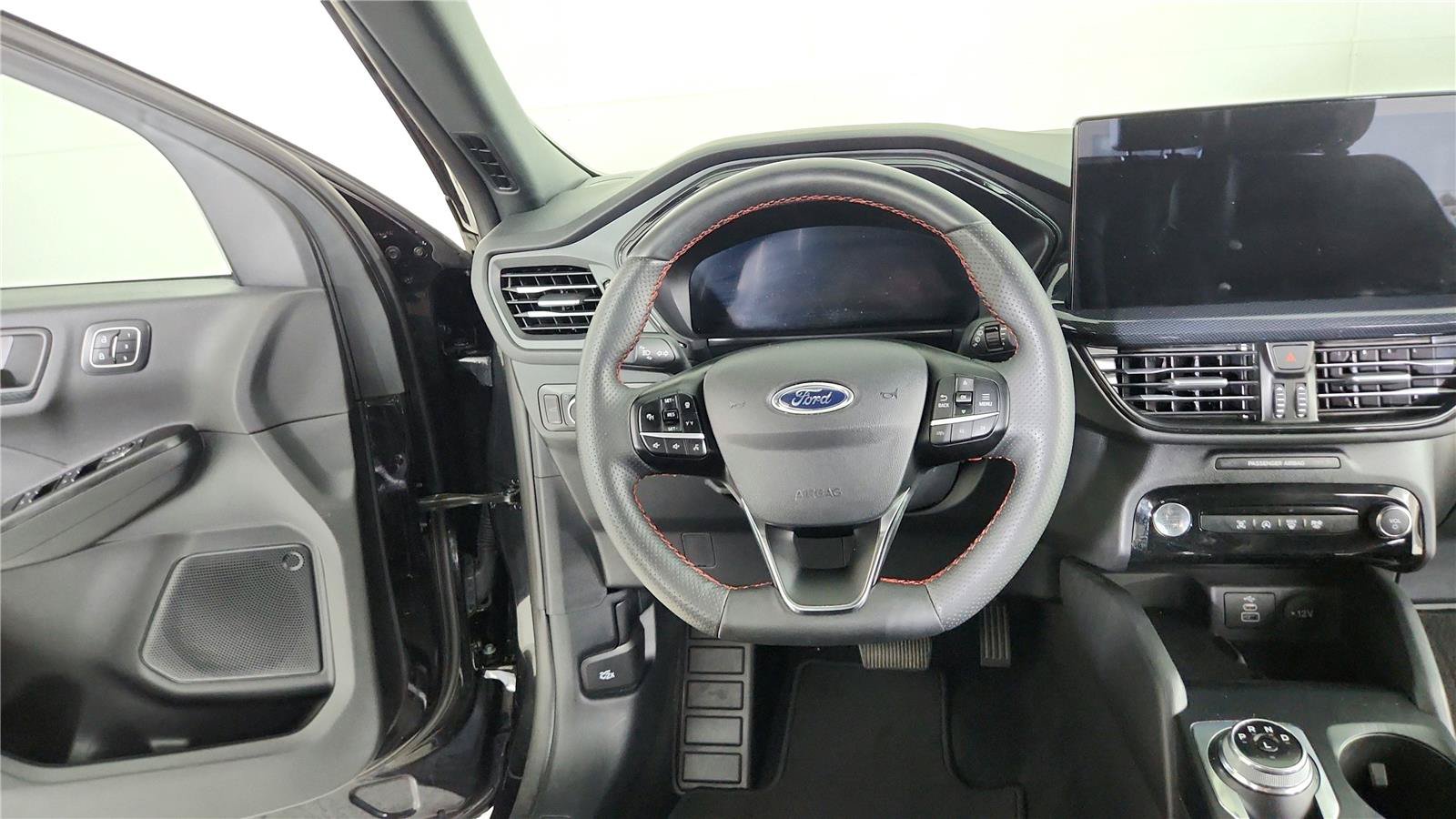 Used 2025 Ford Escape ST-Line Elite AWD/4WD image 21
