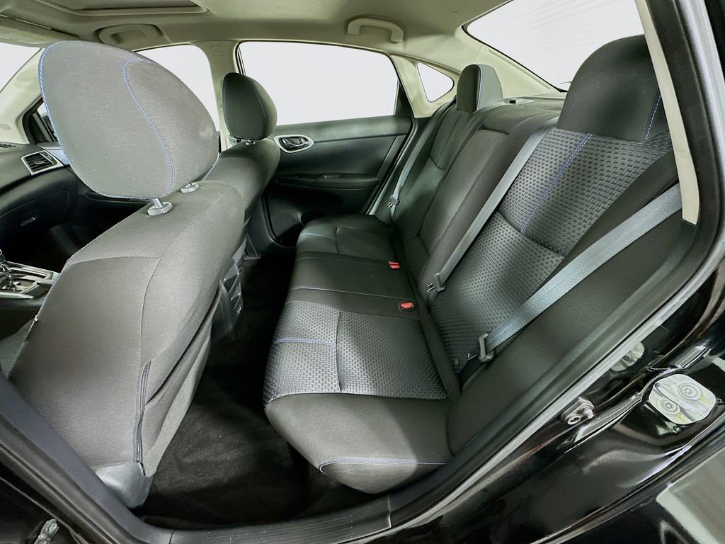 Used 2018 Nissan Sentra SR Turbo w/ SR Midnight Edition Package image 31