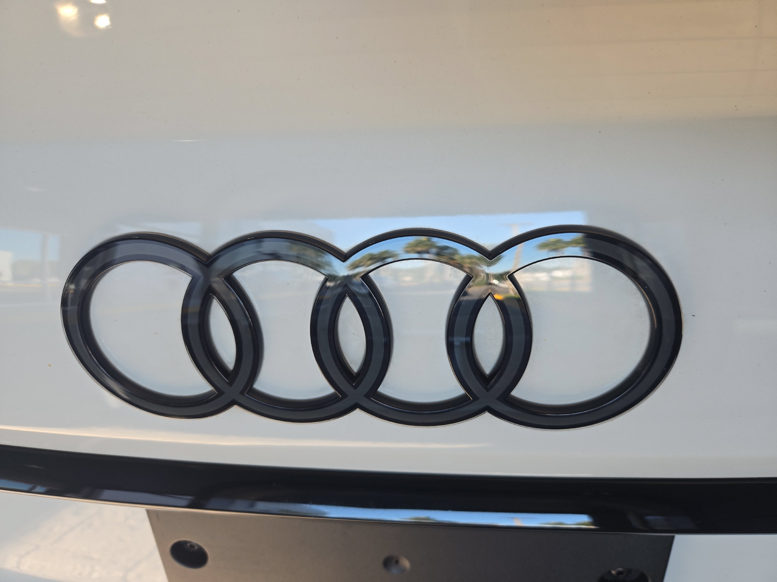 Certified 2025 Audi Q7 2.0T Premium w/ Convenience Plus Package AWD/4WD image 14