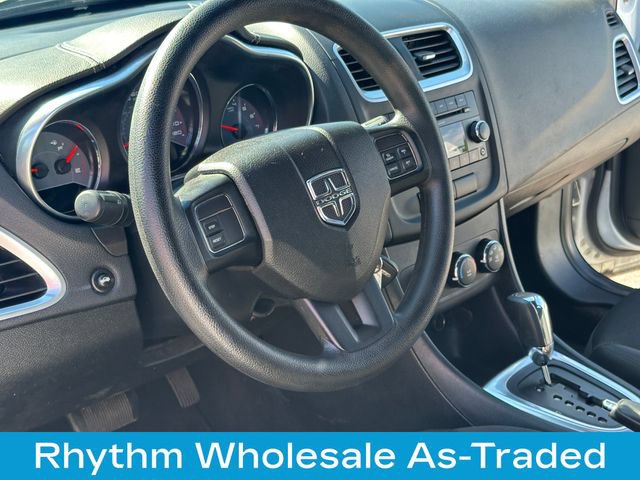 Used 2012 Dodge Avenger SE FWD image 24