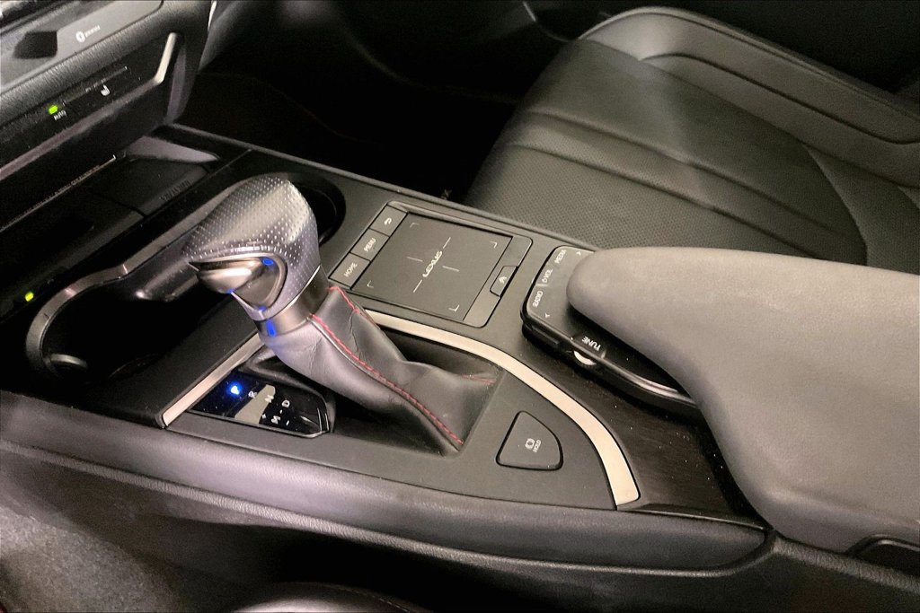 Used 2021 Lexus UX 200 F Sport FWD image 17
