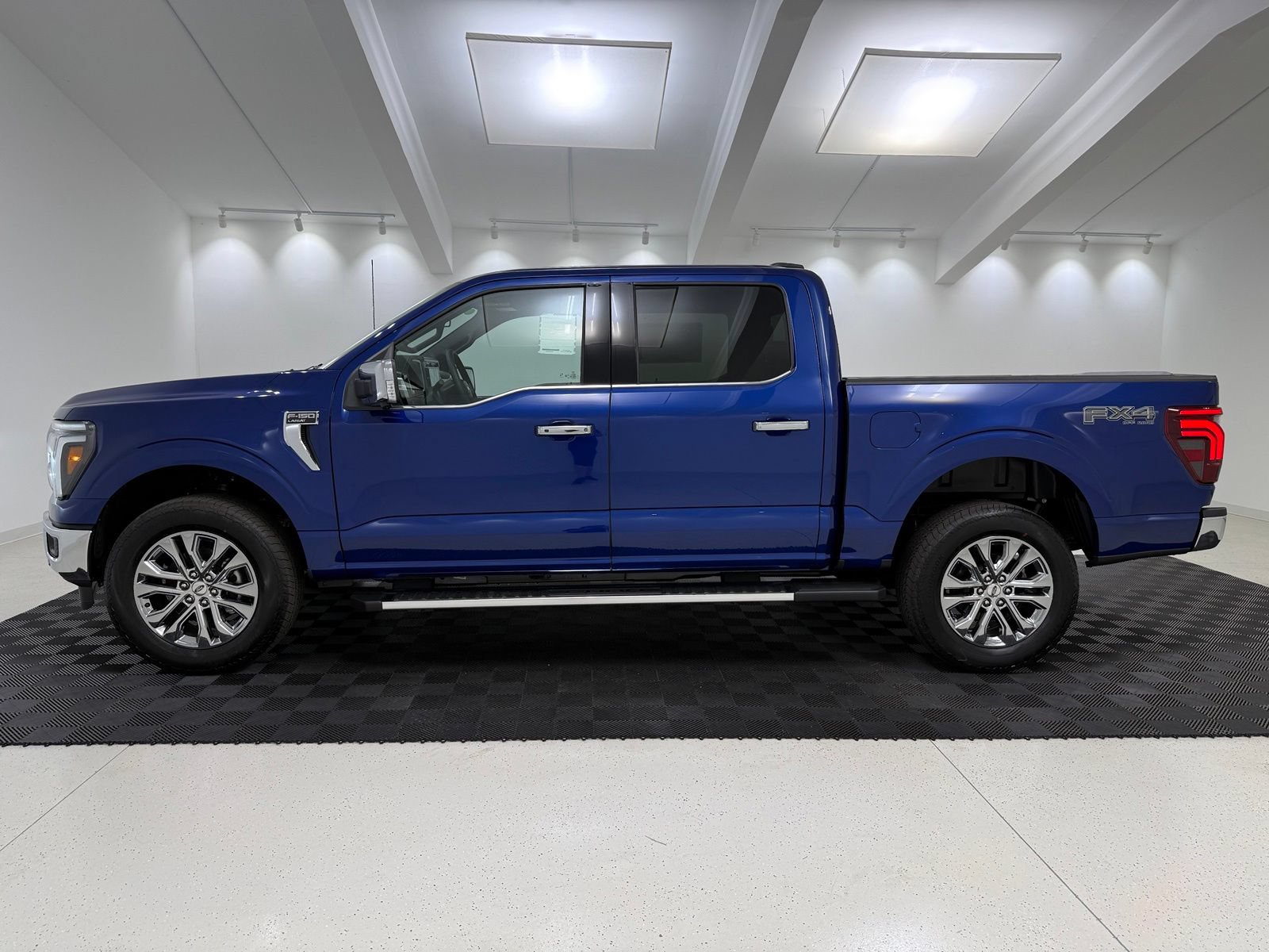 New 2026 Ford F150 Lariat w/ Equipment Group 502A High AWD/4WD image 4