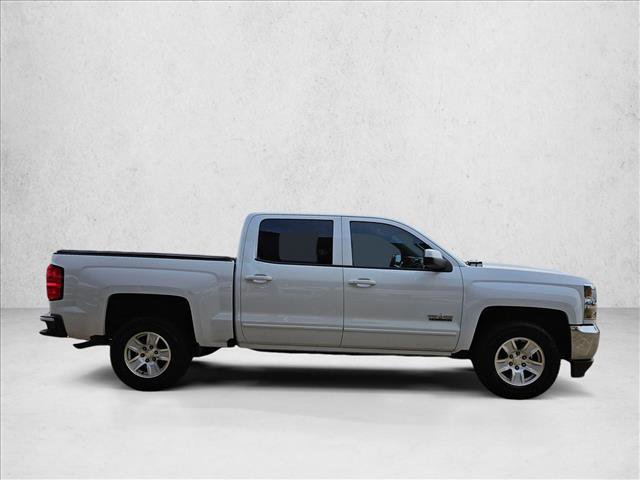 Used 2018 Chevrolet Silverado 1500 LT w/ LT Eassist Package RWD image 4