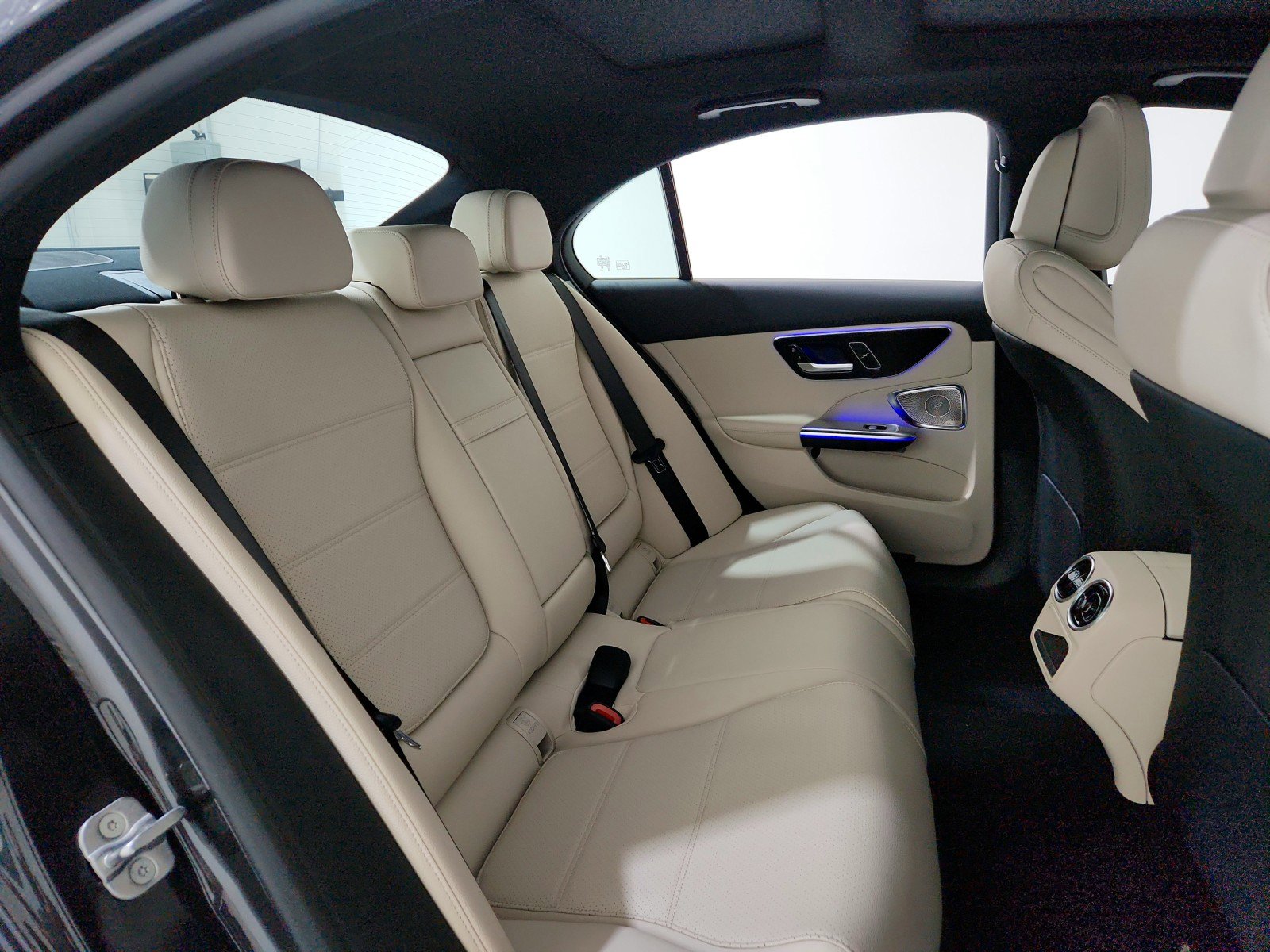 New 2025 Mercedes-Benz C 300 Sedan image 15