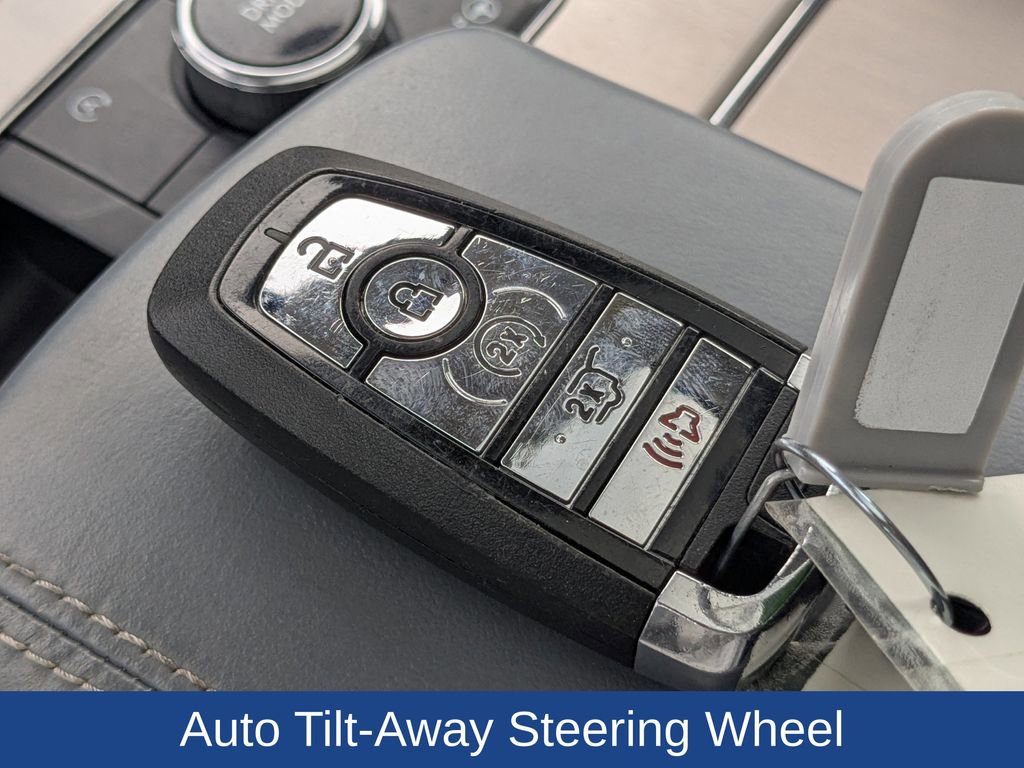 Used 2021 Lincoln Navigator L Black Label w/ Cargo Convenience Package image 34