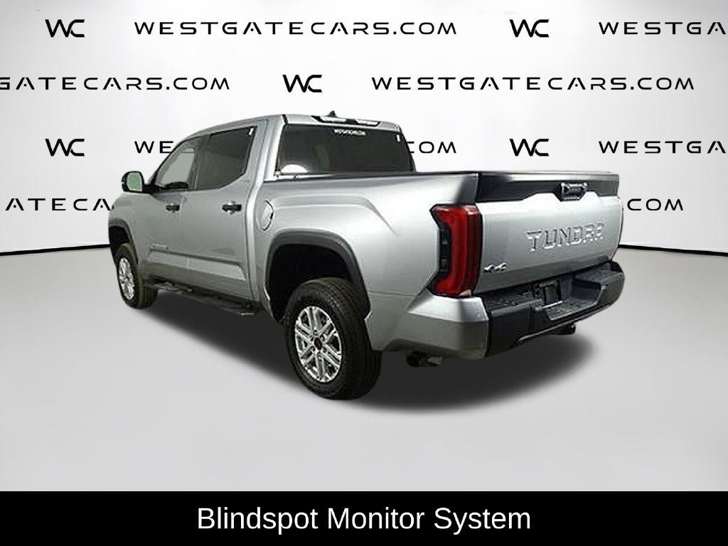 Used 2022 Toyota Tundra SR5 w/ SR5 Convenience Package AWD/4WD image 5