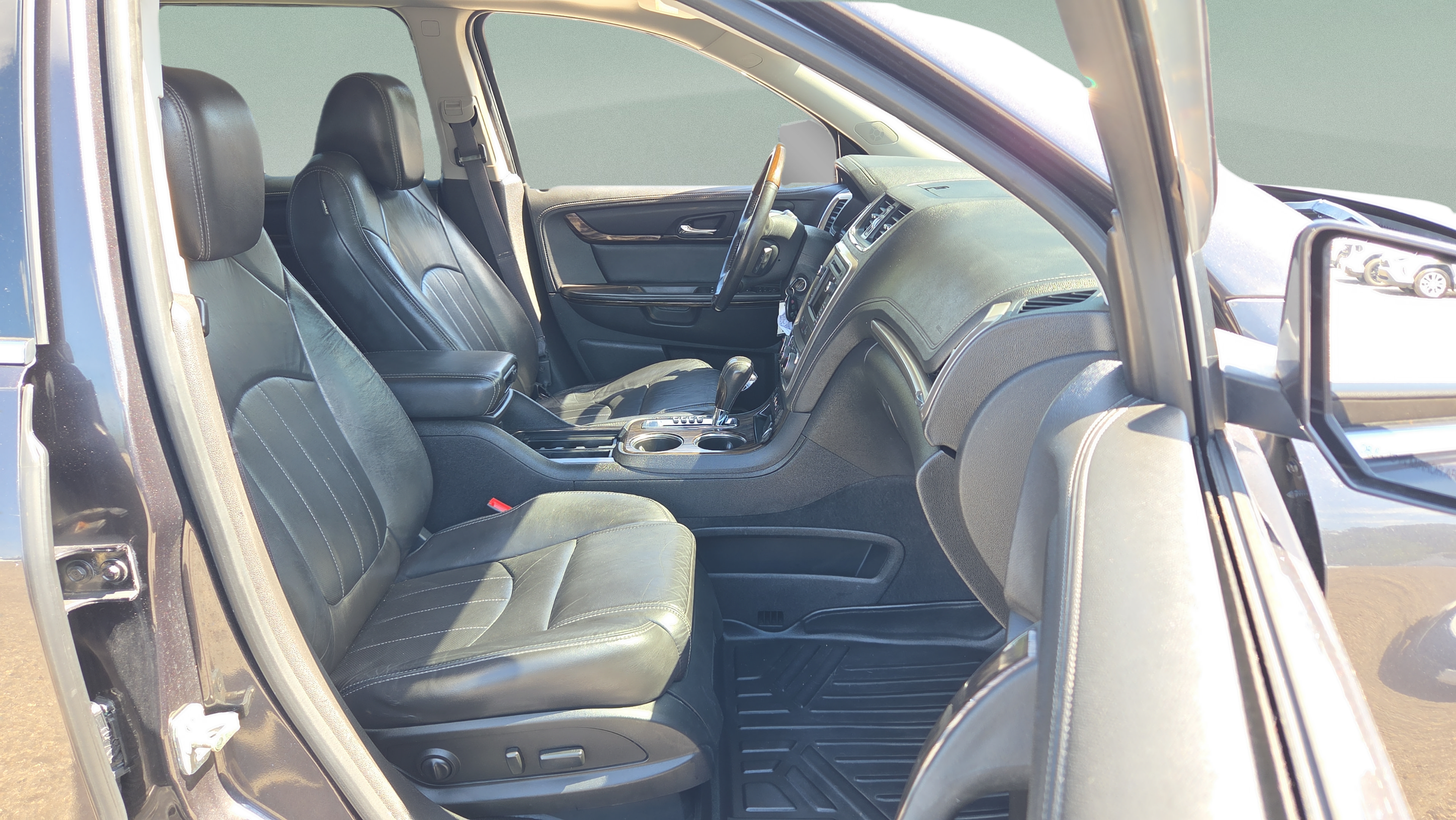 Used 2015 GMC Acadia Denali AWD/4WD image 15