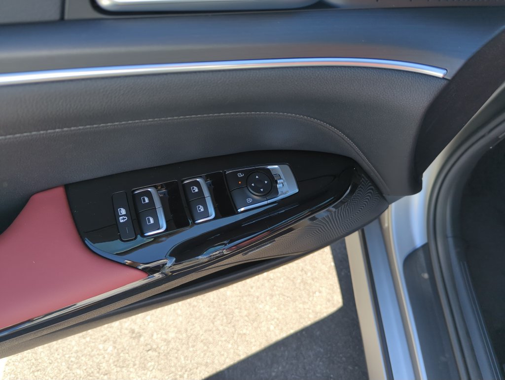 New 2027 Kia K5 GT-Line image 19