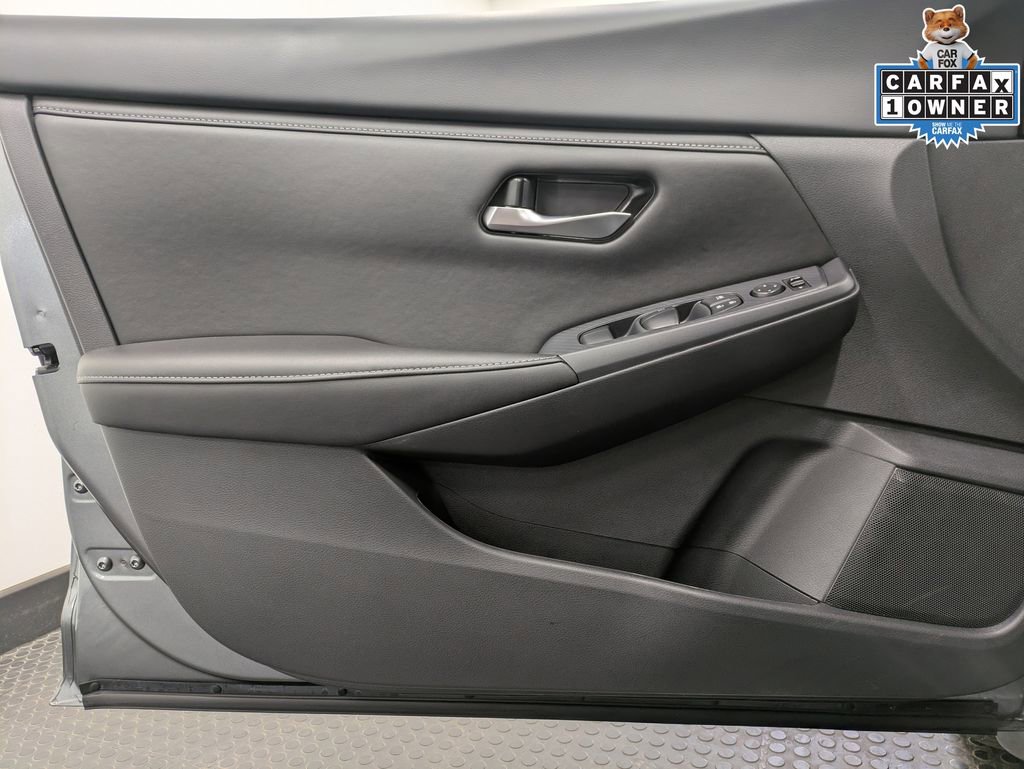 Used 2024 Nissan Sentra SV image 8