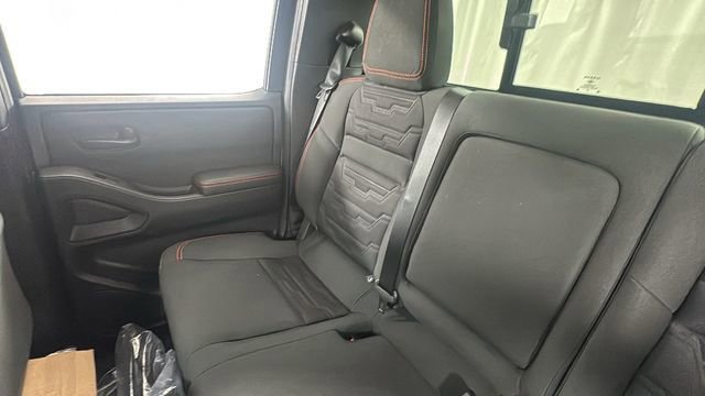 New 2026 Nissan Frontier PRO-4X w/ Pro-4x Convenience Package image 14