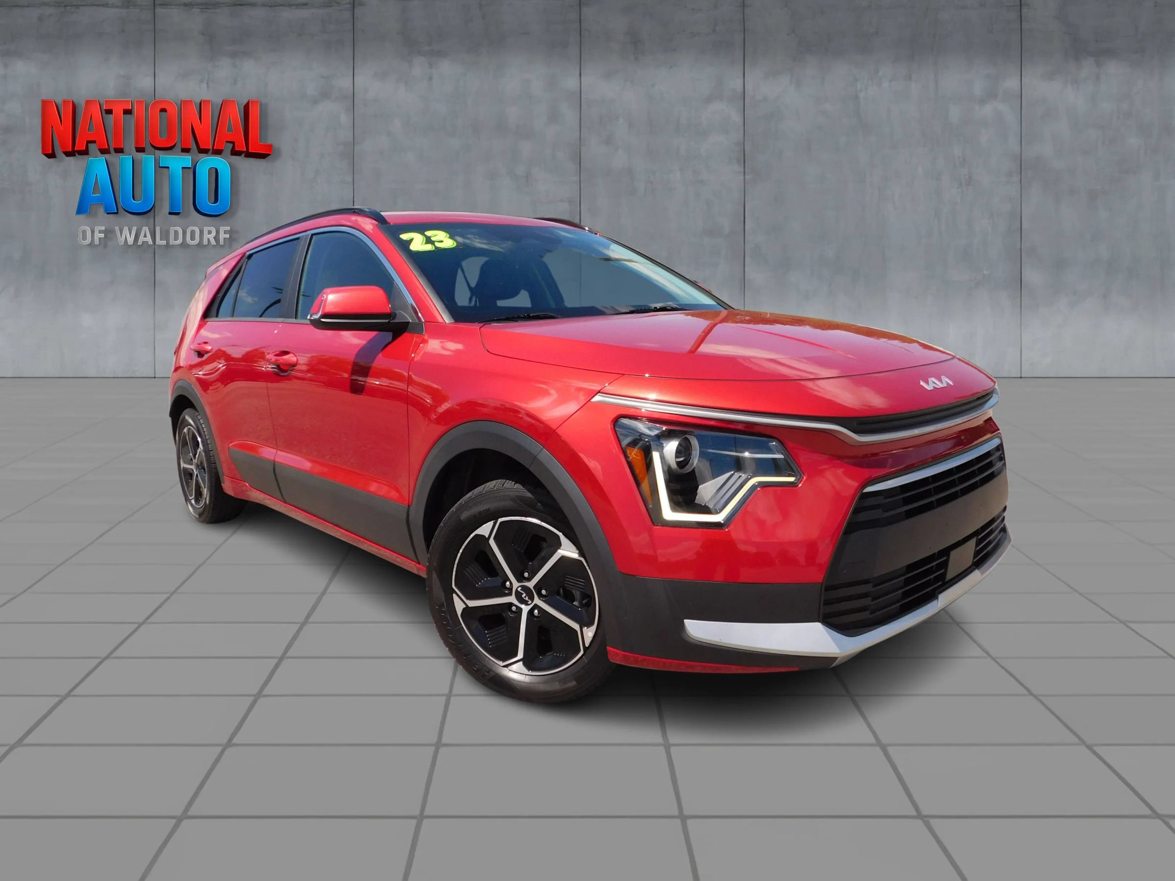 Used 2023 Kia Niro EX