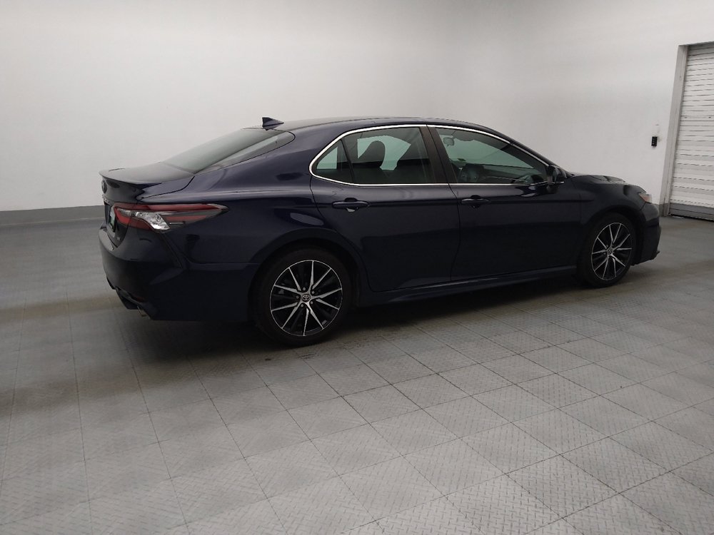 Used 2022 Toyota Camry SE FWD image 10