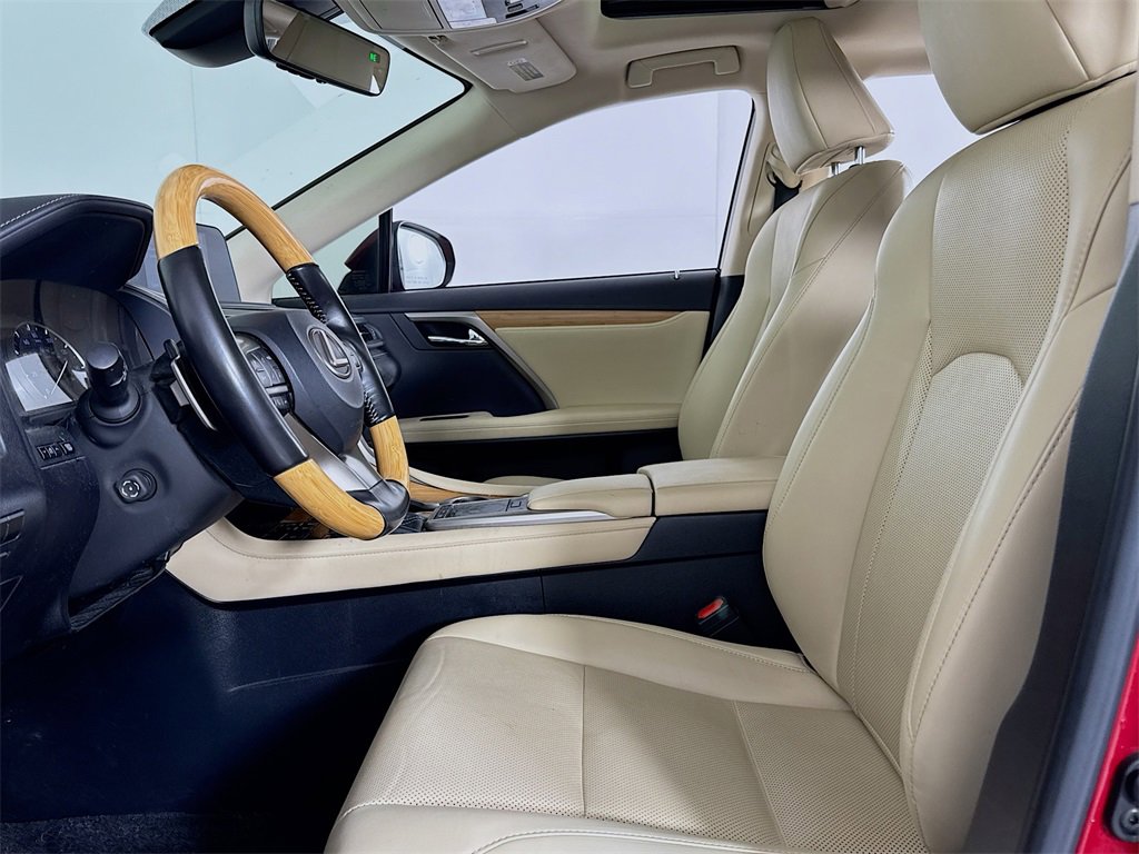 Used 2021 Lexus RX 350L FWD w/ Premium Package image 12