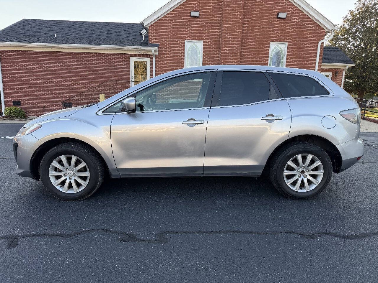 Used 2011 MAZDA CX-7 i Sport FWD image 8