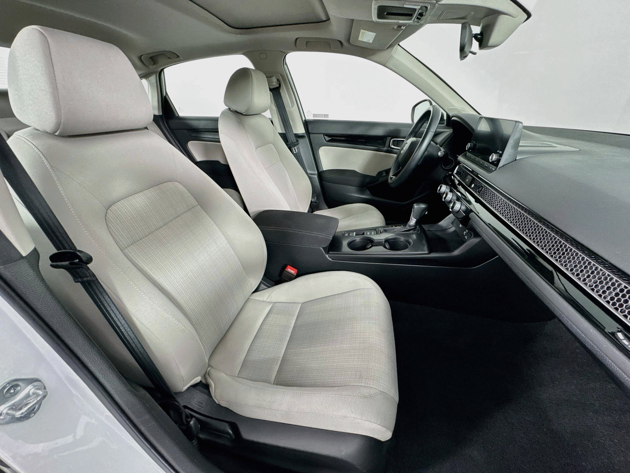 Certified 2024 Honda Civic EX image 27
