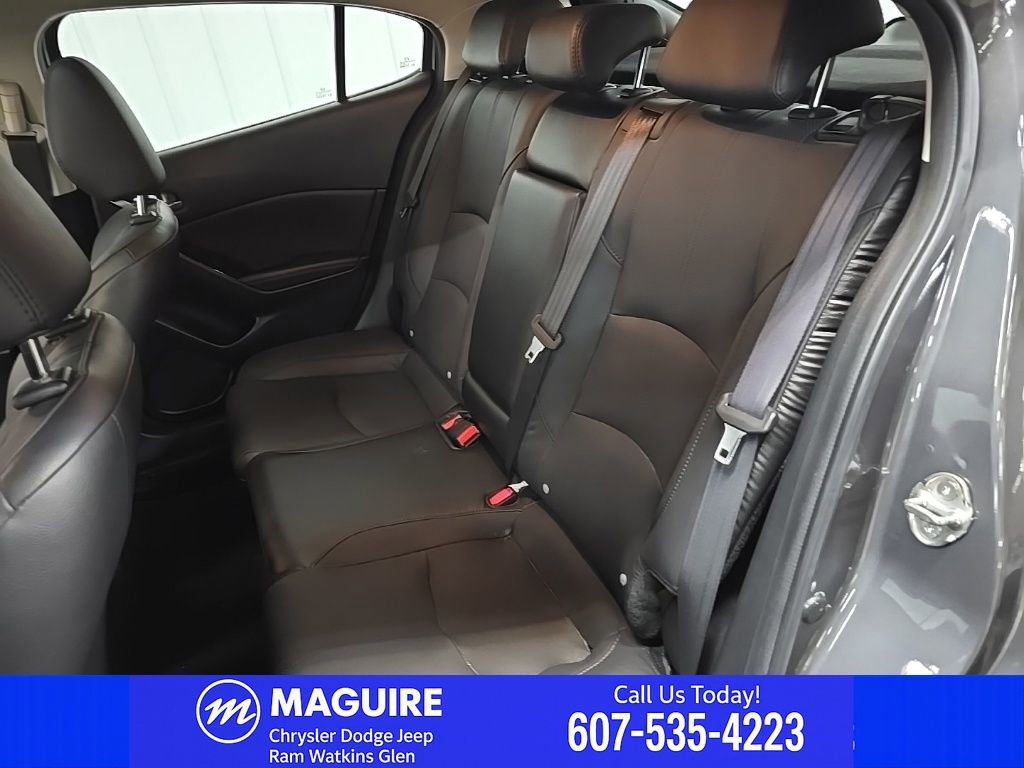 Used 2017 MAZDA MAZDA3 Grand Touring w/ Premium Equipment Package FWD image 35