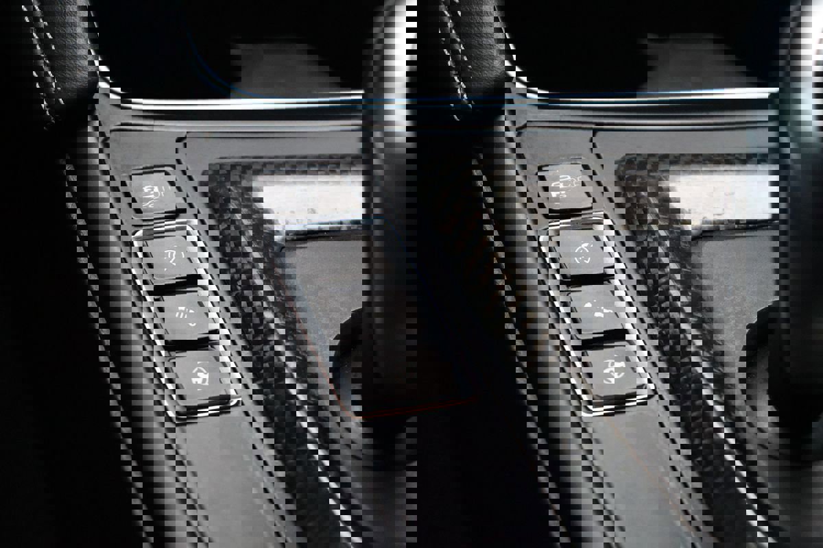 Used 2018 BMW M4 Coupe image 28