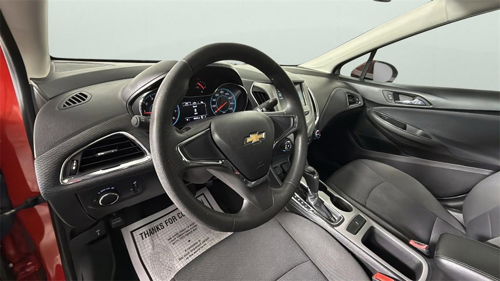 Used 2018 Chevrolet Cruze LS image 18