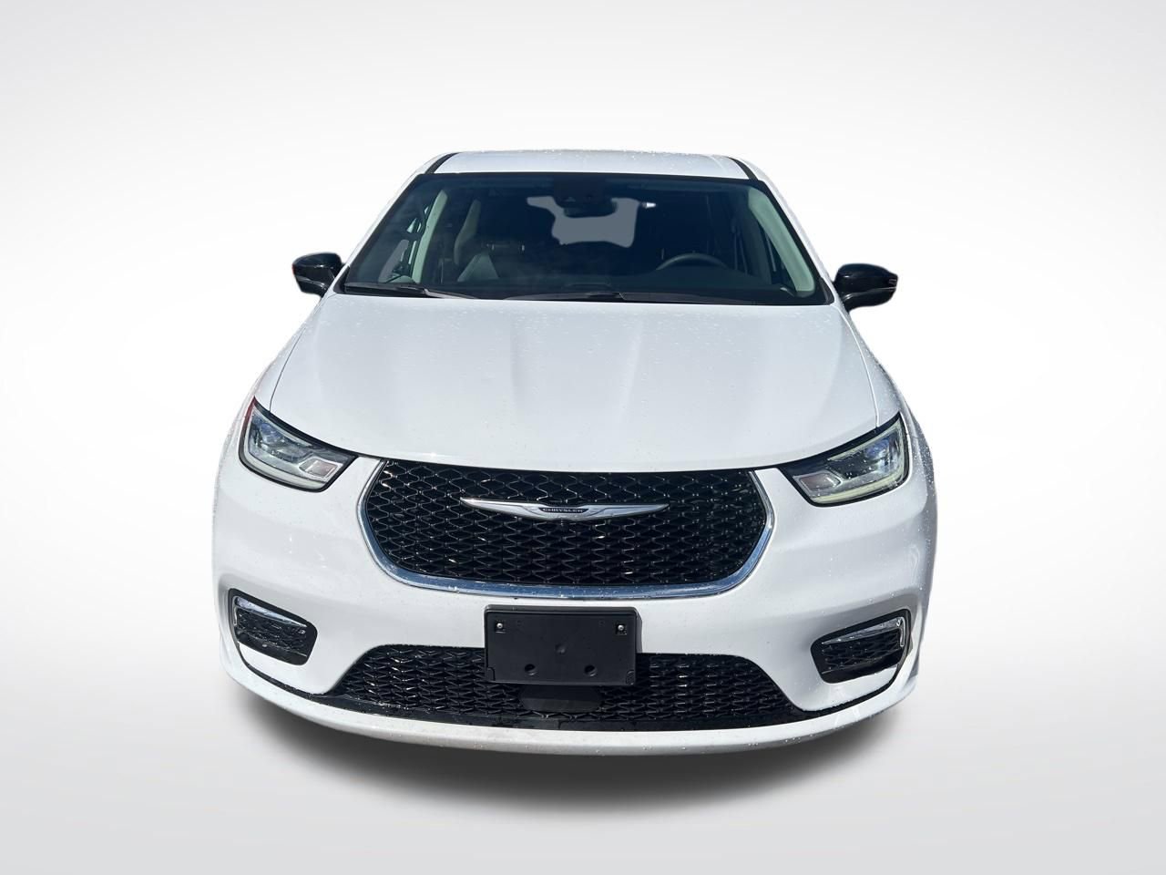 Used 2024 Chrysler Pacifica Select image 9