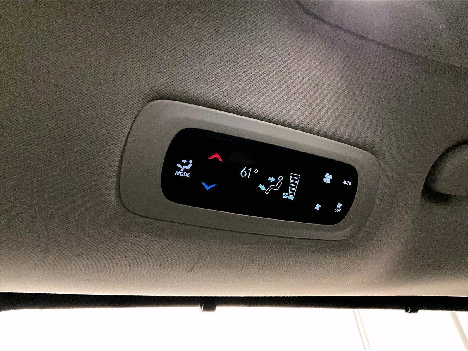 Used 2017 Chrysler Pacifica Touring-L w/ 13 Speaker Alpine Sound Group image 33