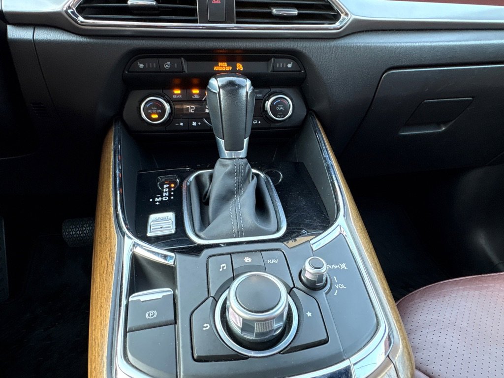 Used 2018 MAZDA CX-9 Signature image 25