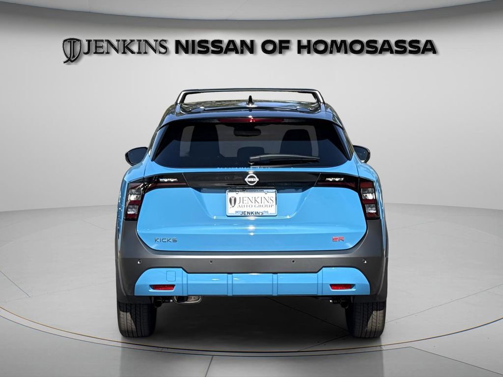 New 2026 Nissan Kicks SR w/ Cold Weather Package image 9