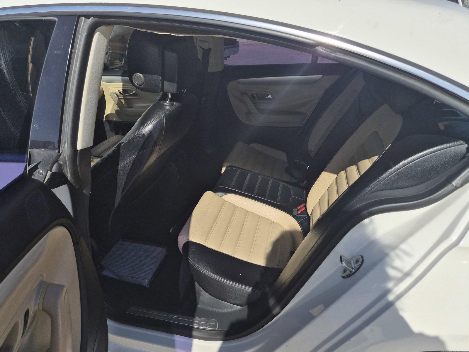 Used 2013 Volkswagen CC Sport Plus image 10