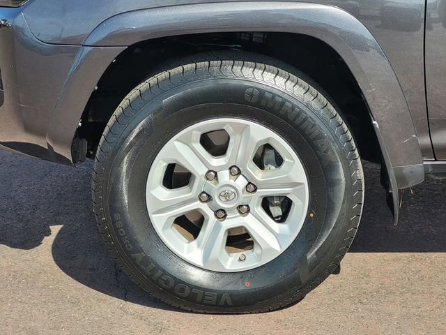 Certified 2016 Toyota 4Runner SR5 image 11