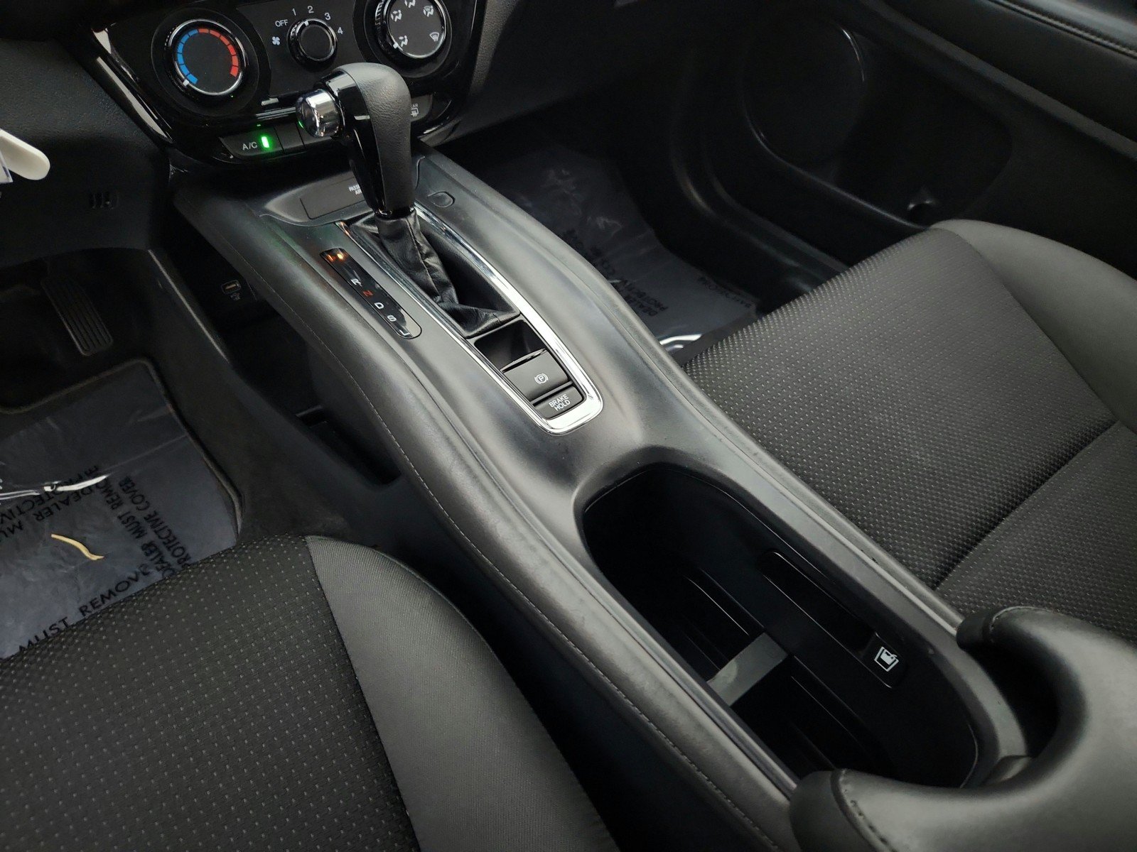 Used 2022 Honda HR-V LX image 21