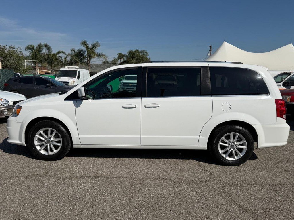 Used 2018 Dodge Grand Caravan SXT image 10