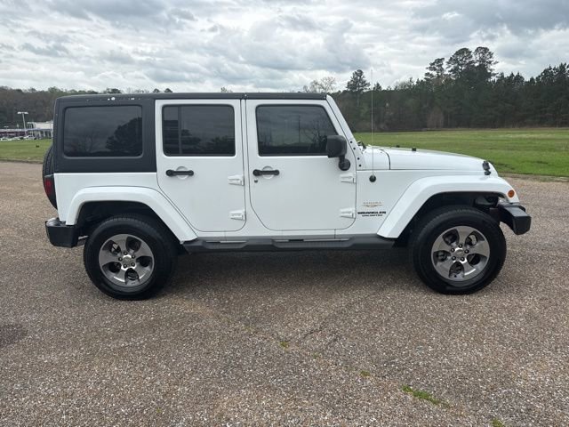 Used 2012 Jeep Wrangler Unlimited Sahara w/ Connectivity Group image 7