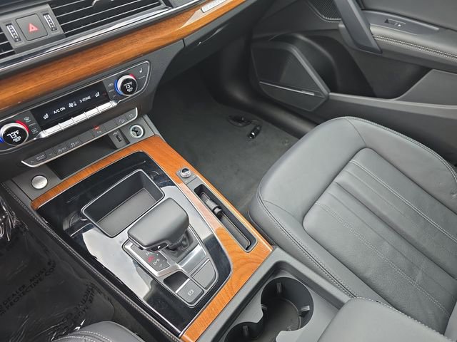 Used 2023 Audi Q5 2.0T Premium Plus AWD/4WD image 28