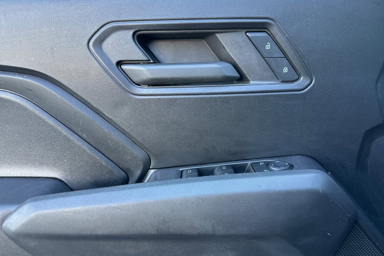 Certified 2023 Chevrolet Colorado W/T image 10