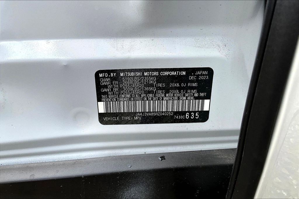 Used 2024 Mitsubishi Outlander SE FWD image 18