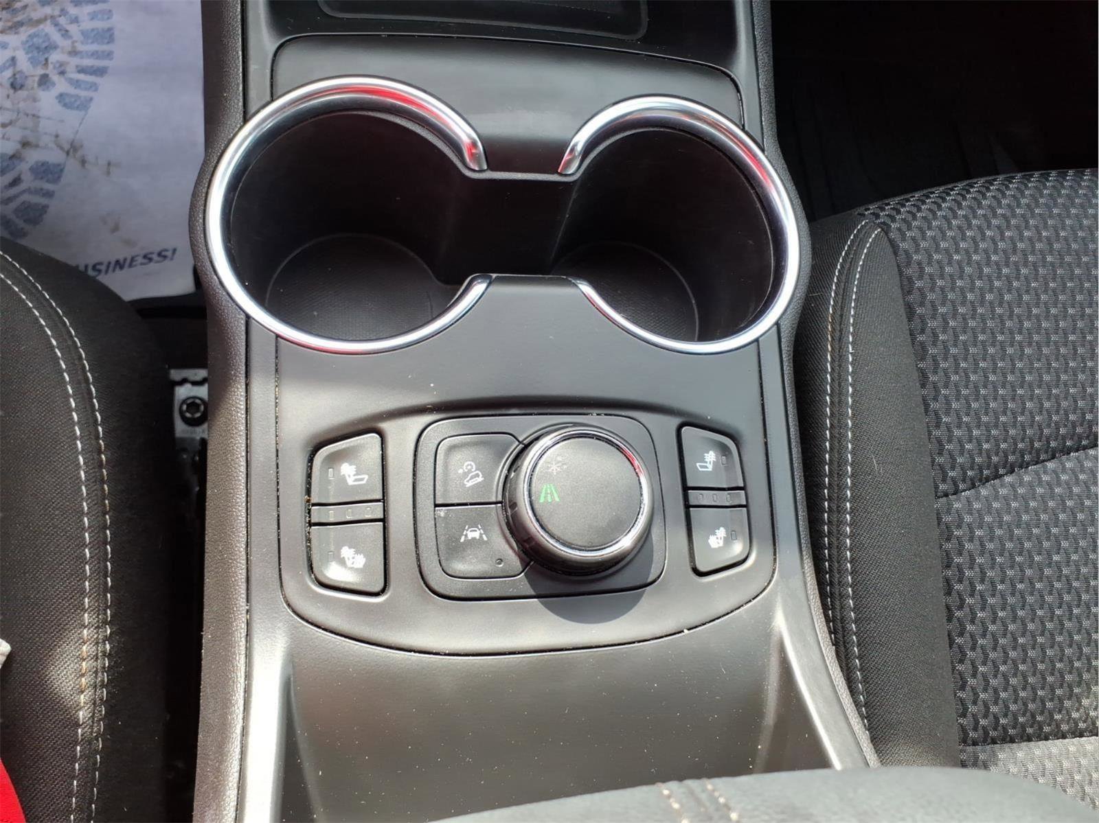 Used 2023 GMC Terrain SLE w/ Driver Convenience Package FWD image 24