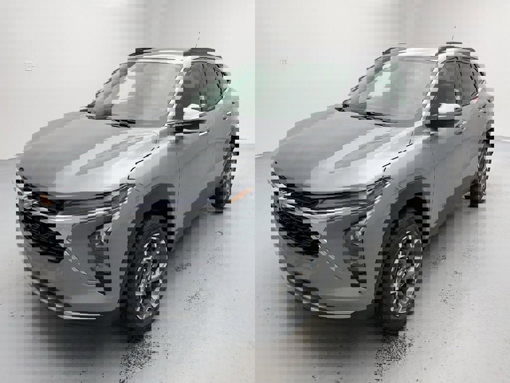 New 2026 Chevrolet Trax LT w/ Driver Confidence Package image 5