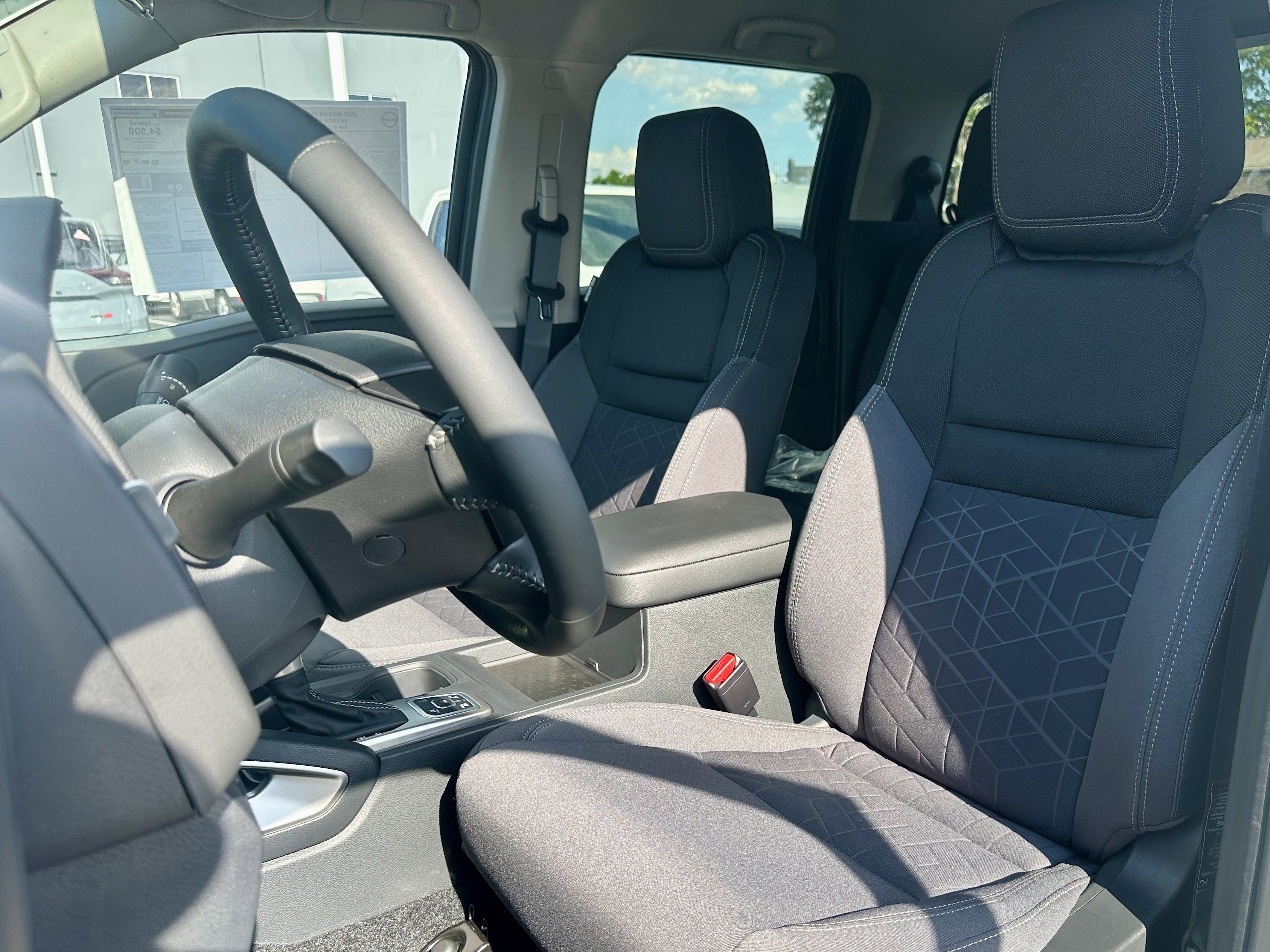 New 2026 Nissan Frontier SV image 25